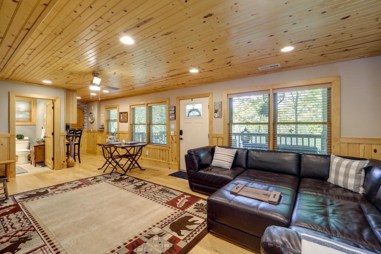 West Jefferson Vacation Rental Near River Exteriör bild